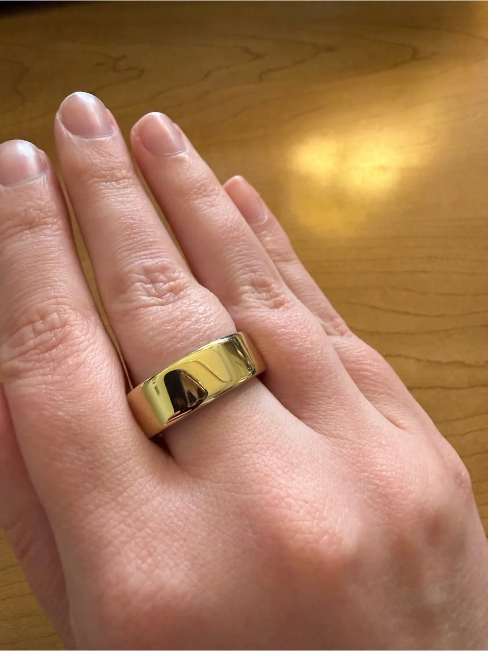 Oura Ring Gen 4 — Gold Size 9